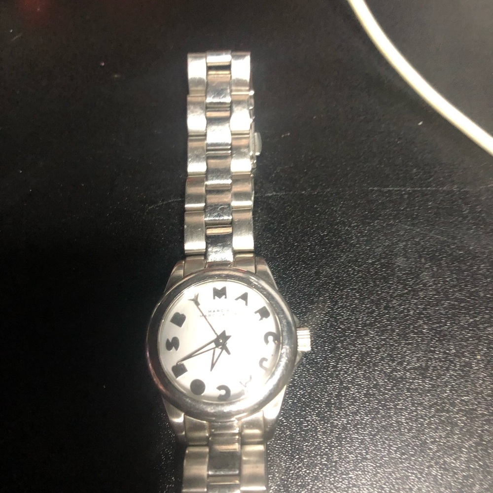 Marc Jacobs Silver Smartwatch